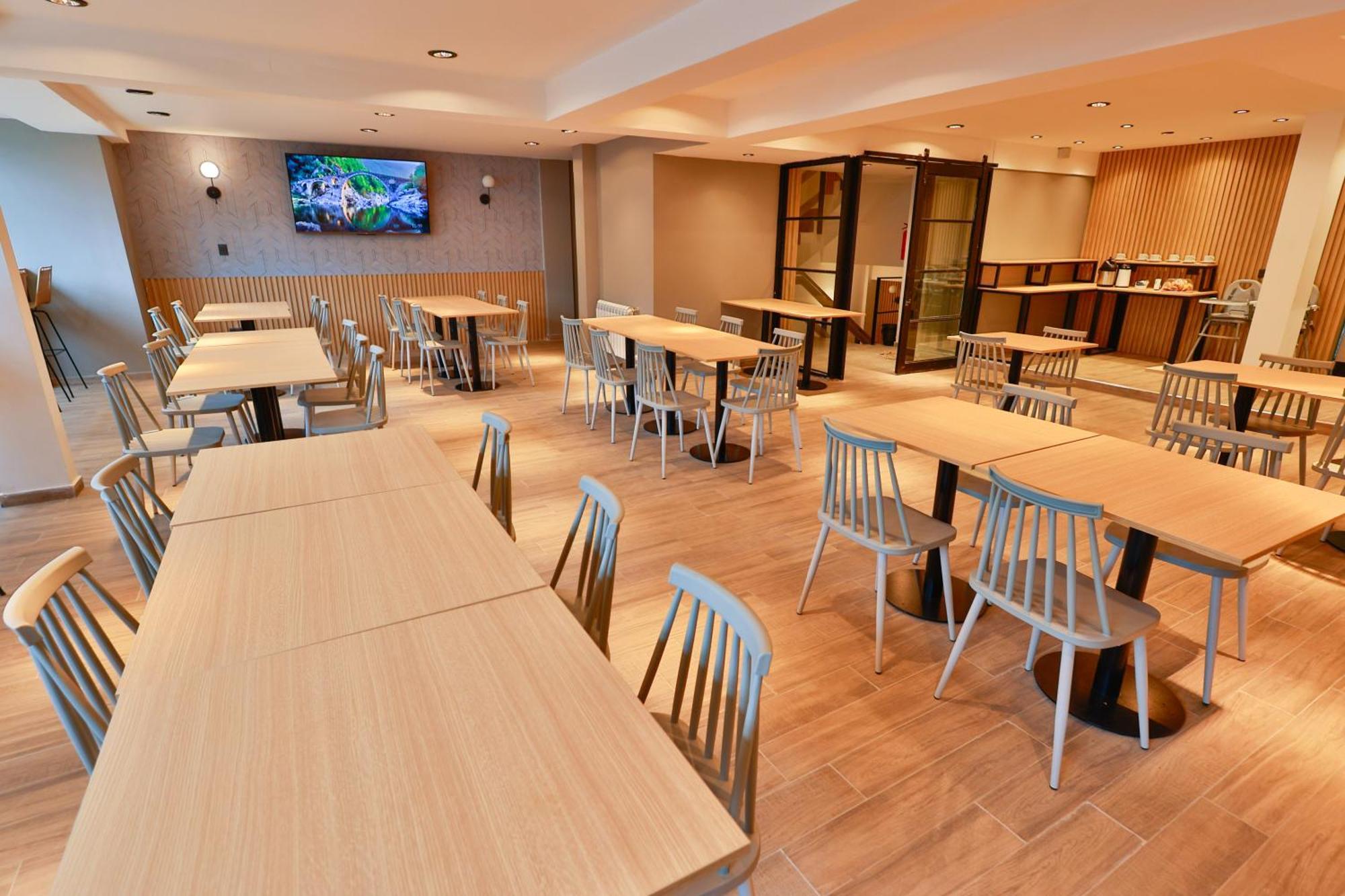 M383 Hotel Bariloche Exterior photo