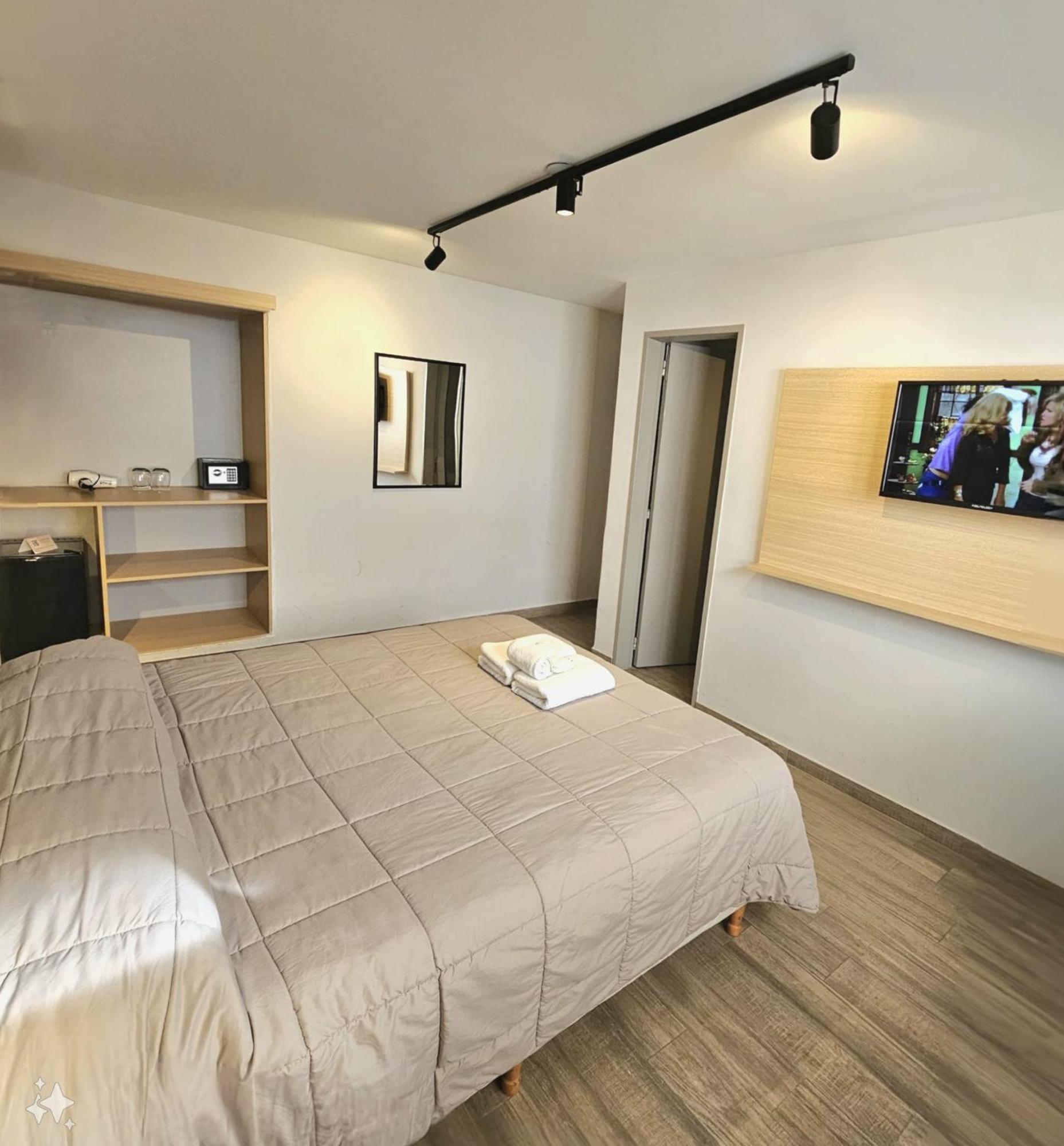 M383 Hotel Bariloche Exterior photo